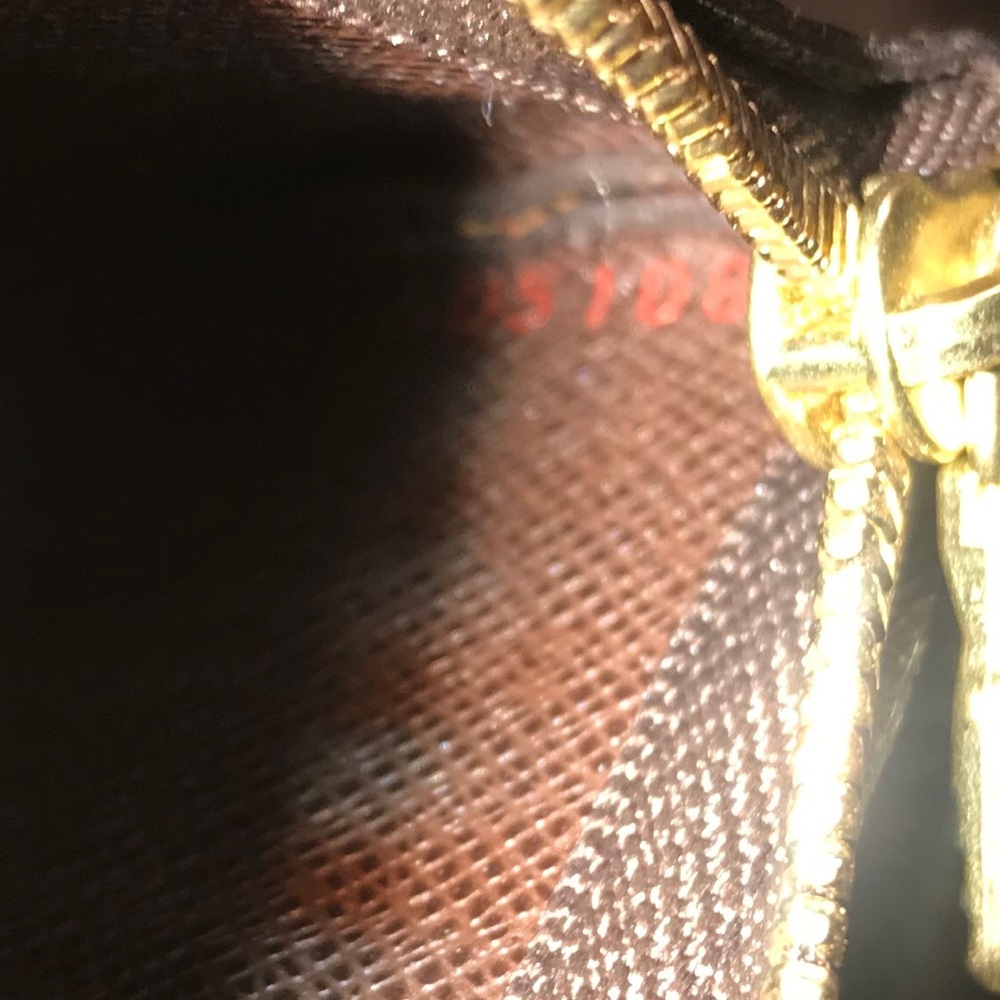 Louis Vuitton Damier Ebene Cles - Picture 13 of 13